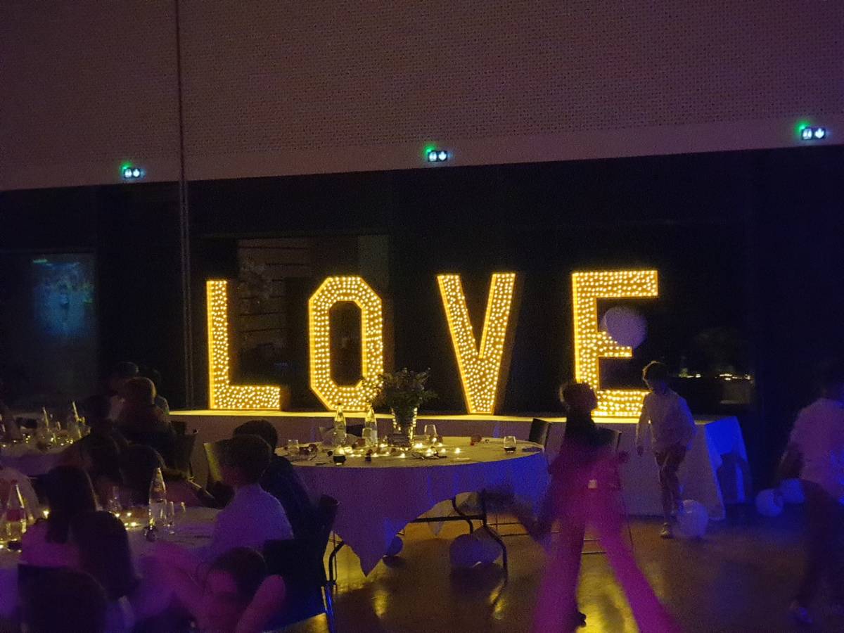 LETTRES LOVE | CDidier Animation Décoration Mariage Wittelsheim 0
